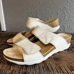 Dansko Maddy Ivory Milled Nubuck women's sandals wedge slide size 9/40